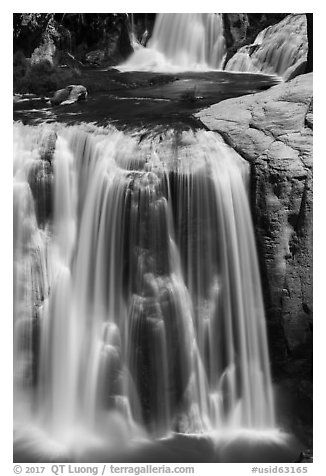 Two tiers of Shoshone Falls. Idaho, USA (black and white)