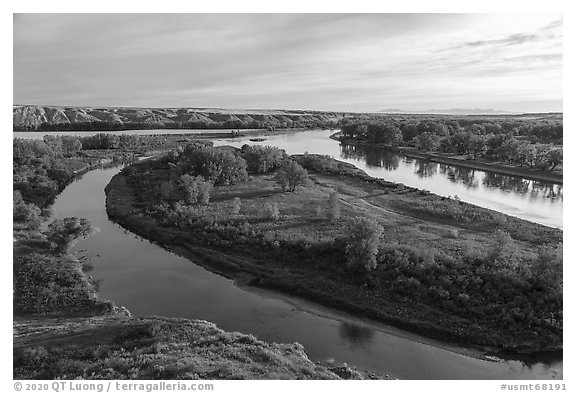 Lewis and Clark Decision Point, early morning. Upper Missouri River Breaks National Monument, Montana, USA (black and white)