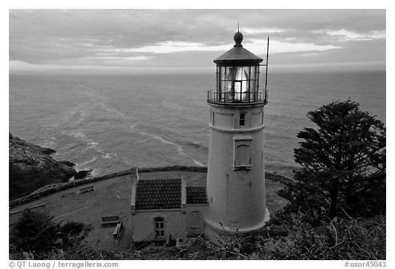 Heceta Head light and ocean,. Oregon, USA (black and white)