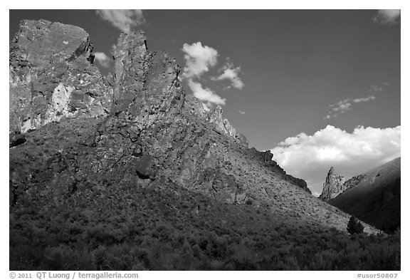 Leslie Gulch landscape. Oregon, USA (black and white)