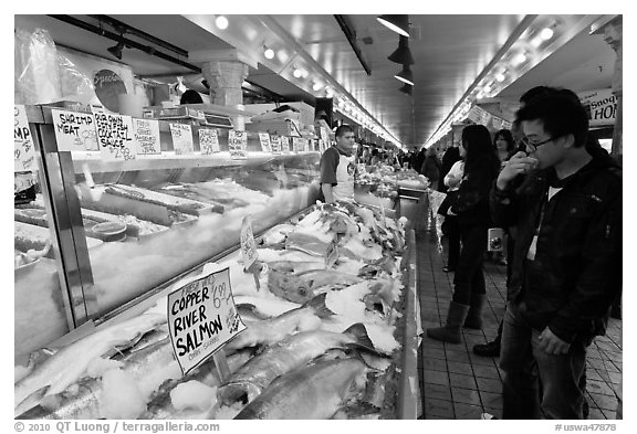 Fish market, Pike Place Market. Seattle, Washington (black and white)