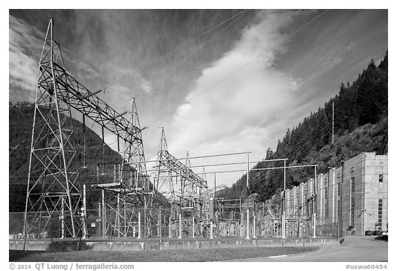 High voltage lines near Diablo powerhouse. Washington (black and white)