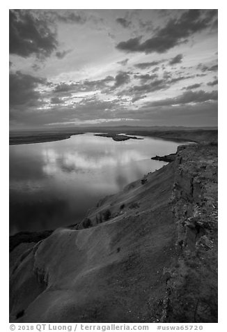 Columbia River from top of White Bluffs at sunset, Wahluke Unit, Hanford Reach National Monument. Washington (black and white)