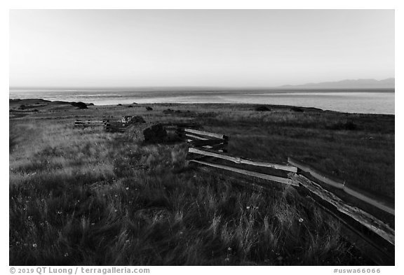 Wooden fence, Cattle Point, Sunrise, San Juan Islands National Monument, San Juan Island. Washington (black and white)