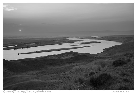 Sun setting over Columbia River, Hanford Reach National Monument. Washington (black and white)