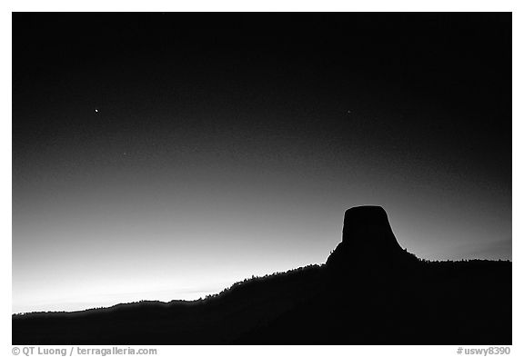 Profile of volcanic monolith at dusk,  Devils Tower National Monument. Wyoming, USA (black and white)