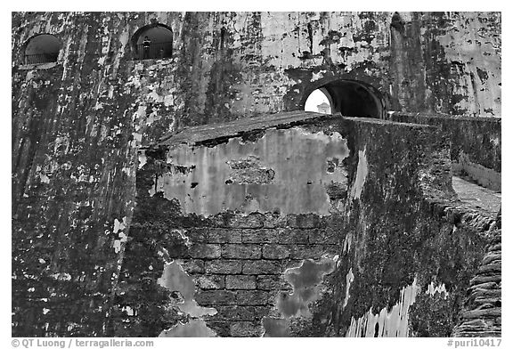 Walls and openings,  El Morro Fortress. San Juan, Puerto Rico