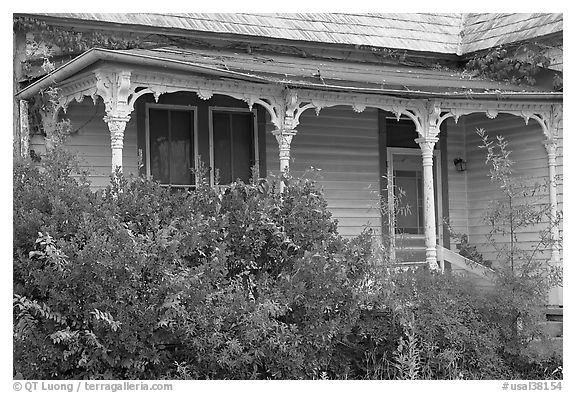 House with crooked porch. Selma, Alabama, USA