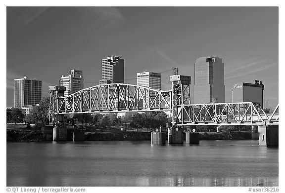 Downtown skyline and Arkansas River, early morning. Little Rock, Arkansas, USA