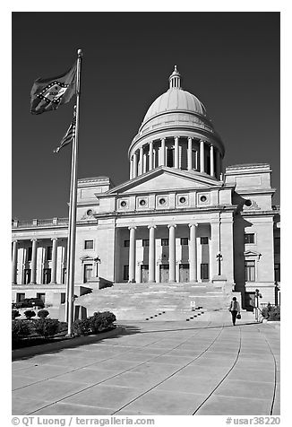 Arkansas Capitol with woman carrying briefcase. Little Rock, Arkansas, USA (black and white)
