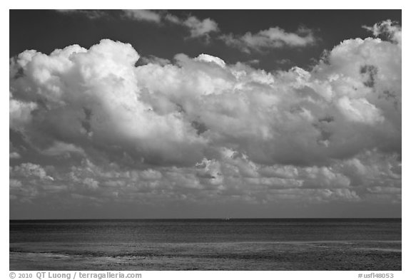 Clouds floating above Atlantic Ocean, Matacumbe Key. The Keys, Florida, USA