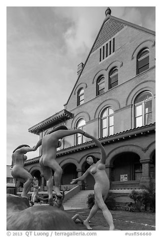 Modern sculpture in front of Custom House. Key West, Florida, USA (black and white)