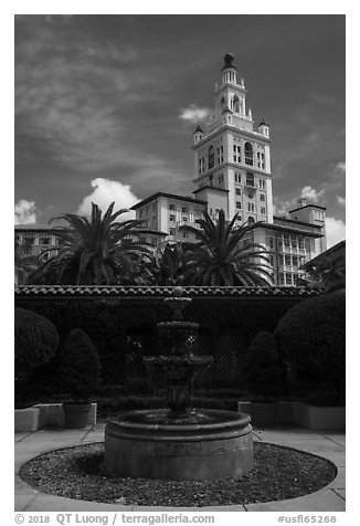 Fountain and Miami Biltmore Hotel. Coral Gables, Florida, USA (black and white)