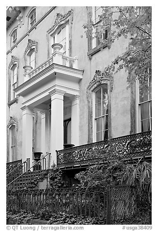 Mansion facade, historical district. Savannah, Georgia, USA