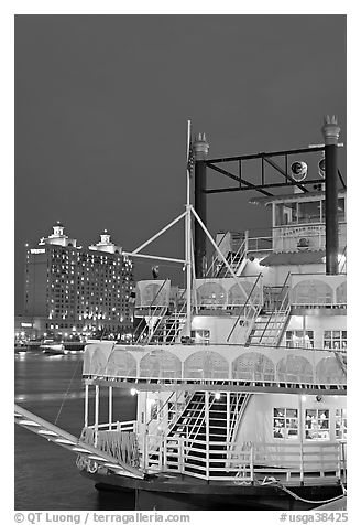 Riverboat at dusk. Savannah, Georgia, USA