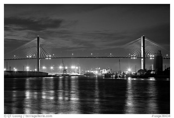 Savannah Bridge at dusk. Savannah, Georgia, USA (black and white)