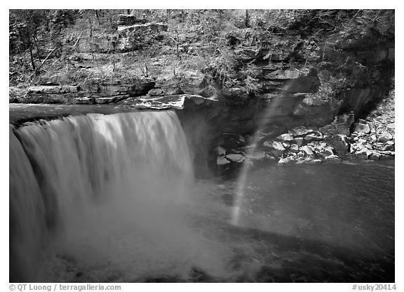 Rainbow over Cumberland Falls in winter. USA (black and white)