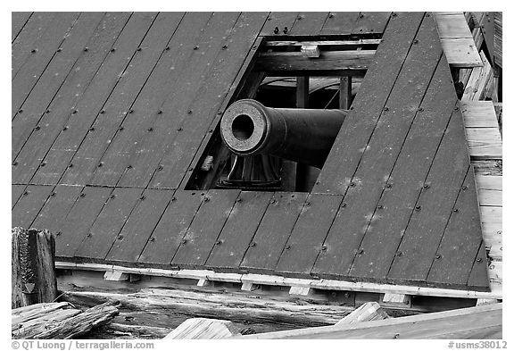 Canon and iron armor of the Cairo, Vicksburg National Military Park. Vicksburg, Mississippi, USA (black and white)