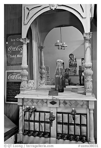 Vintage Coca Cola soda fountain. Vicksburg, Mississippi, USA (black and white)