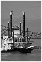 Riverboat and bridge. Natchez, Mississippi, USA (black and white)