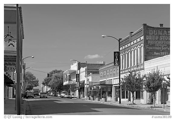 Commercial street. Natchez, Mississippi, USA (black and white)