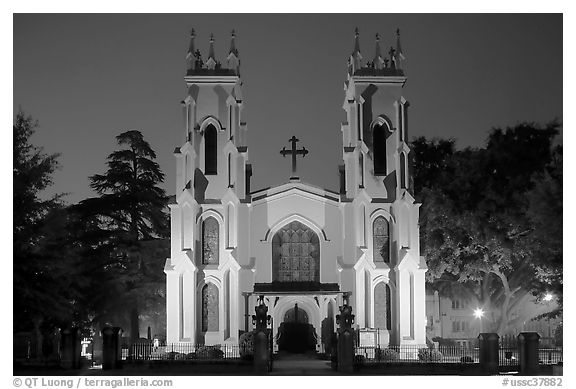 Trinity Episcopal Cathedral at night. Columbia, South Carolina, USA (black and white)