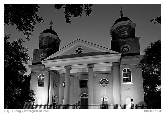 First Presbyterian Church, 1731, at twilight. Charleston, South Carolina, USA (black and white)