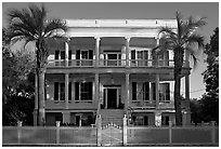 House in Beaufort style with raised basement. Beaufort, South Carolina, USA ( black and white)