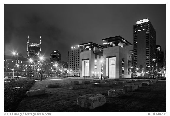 Skyline seen from Bicentenial Park by night. Nashville, Tennessee, USA (black and white)