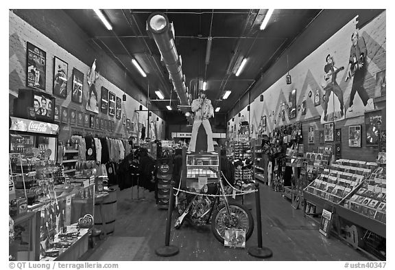 Inside Sun record company store. Nashville, Tennessee, USA (black and white)