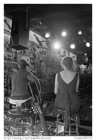 Singers from behind scene at Tootsie Orchid Lounge. Nashville, Tennessee, USA