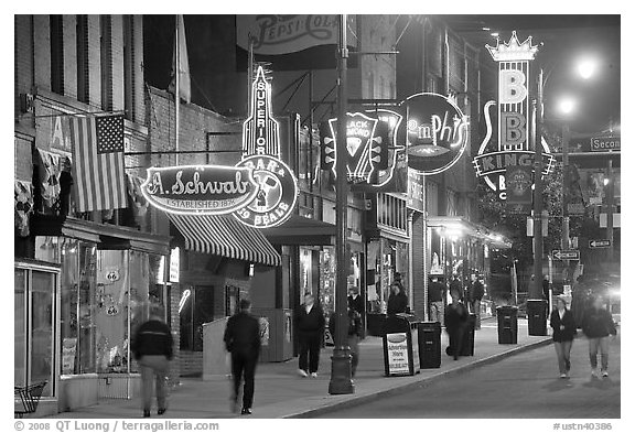 Beale Street sidewalk by night. Memphis, Tennessee, USA (black and white)