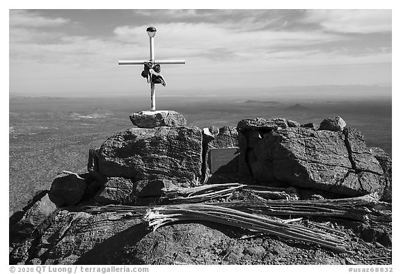 Lorene Leonberger memorial on Waterman Peak. Ironwood Forest National Monument, Arizona, USA (black and white)