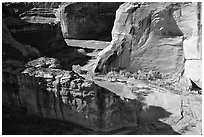 Walls and Canyon de Muerto, Anteloped House overlook. Canyon de Chelly  National Monument, Arizona, USA ( black and white)