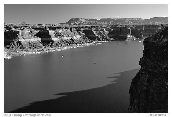 Lake Powell near Hute, Glen Canyon National Recreation Area, Utah. USA (black and white)