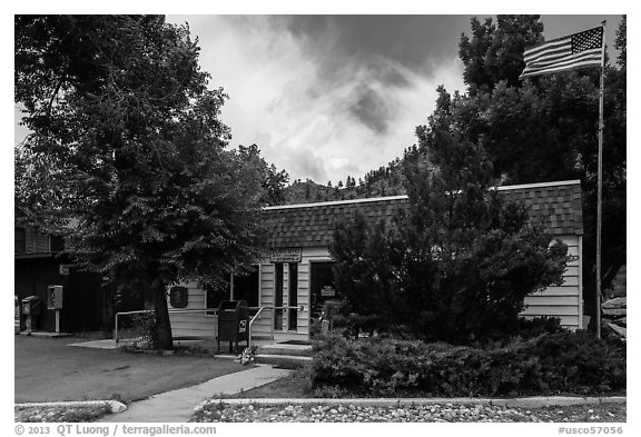 Post Office, Drake. Colorado, USA (black and white)