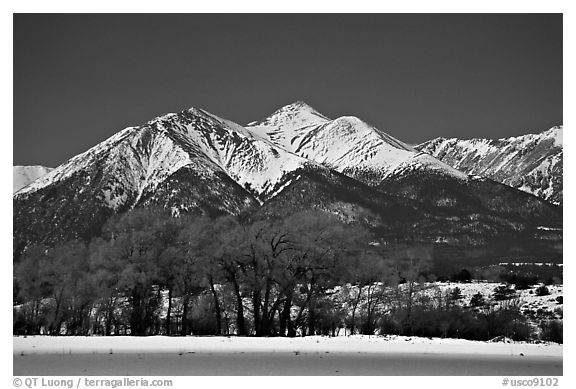 Mountain range near the Continental Divide at Monarch Pass. Colorado, USA