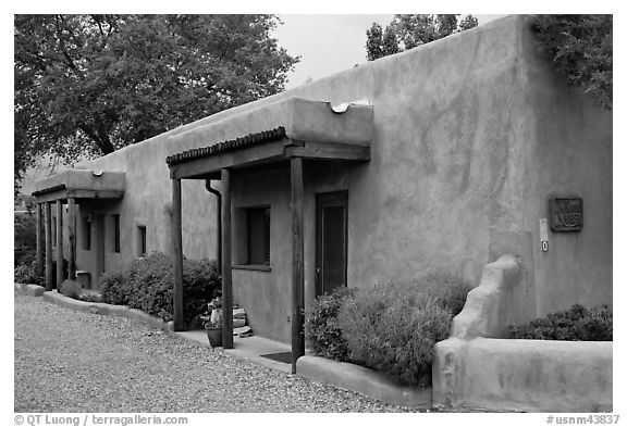 Las Casitas. Taos, New Mexico, USA (black and white)