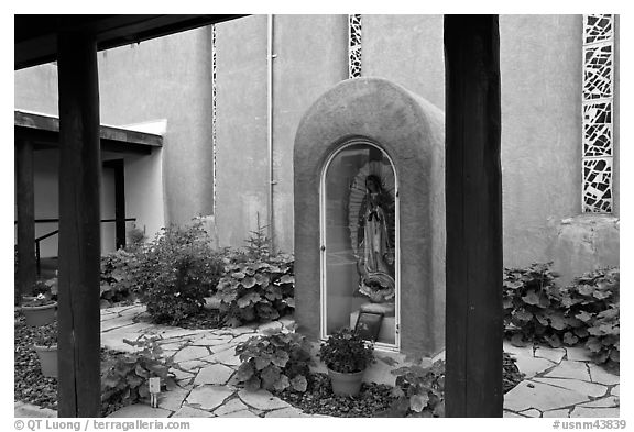 Church. Taos, New Mexico, USA (black and white)