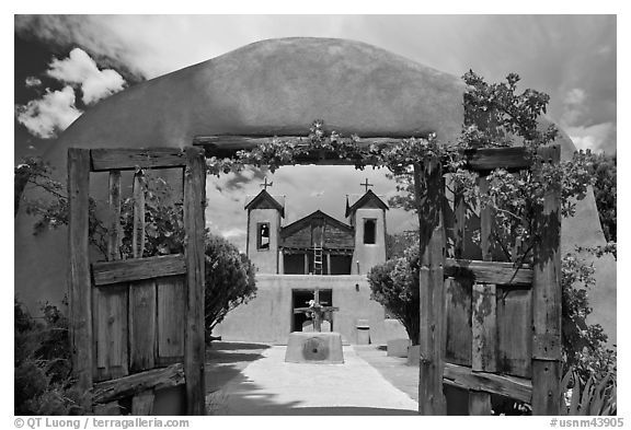 El Sanctuario de Chimayo. New Mexico, USA (black and white)