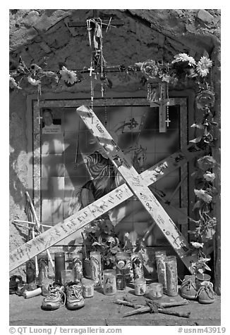 Ex-votoes, Sanctuario de Chimayo. New Mexico, USA