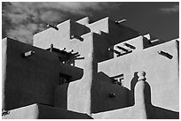 Pueblo style Loreto Inn. Santa Fe, New Mexico, USA (black and white)