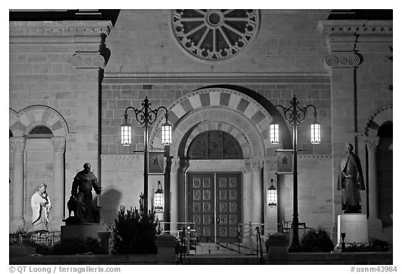 St Francis Cathedral by night. Santa Fe, New Mexico, USA (black and white)