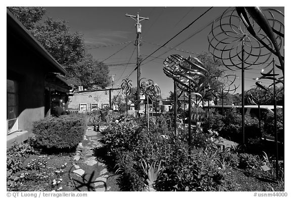 Gallery front yard with contemporary sculptures. Santa Fe, New Mexico, USA