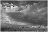 Approach to Chaco Canyon. Chaco Culture National Historic Park, New Mexico, USA (black and white)