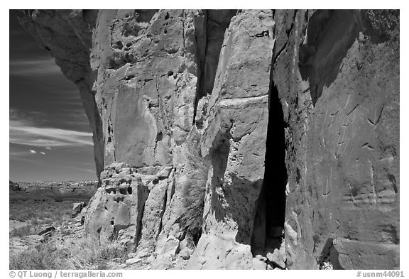 Canyon walls with petroglyphs. Chaco Culture National Historic Park, New Mexico, USA (black and white)