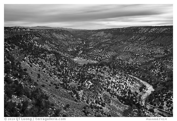 Rio Grande Gorge from Chawalauna Overlook in winter. Rio Grande Del Norte National Monument, New Mexico, USA (black and white)