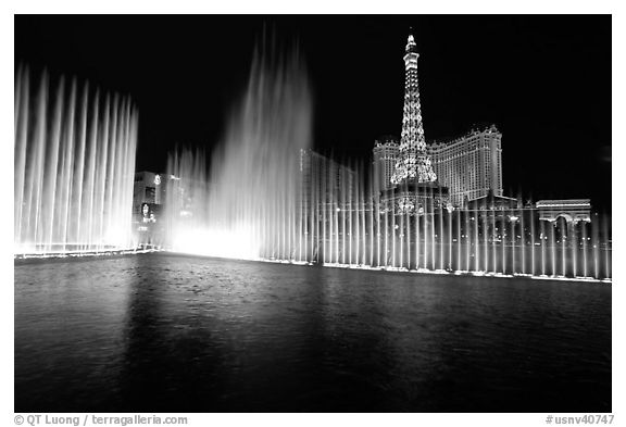 Bellagio fountains and Paris hotel by night. Las Vegas, Nevada, USA (black and white)