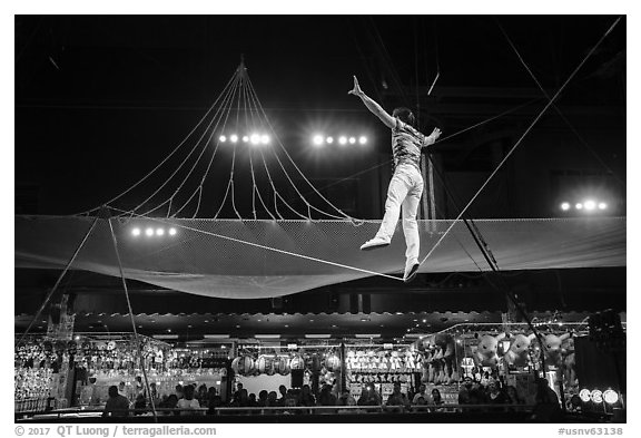 Circus act, Circus Circus casino. Reno, Nevada, USA (black and white)