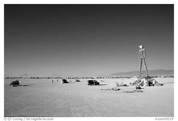 The Man, a symbolic sculpture burned at the end of the Burning Man festival, Black Rock Desert. Nevada, USA (black and white)